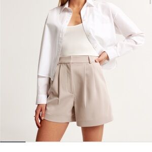 Abercrombie tailored shorts NWT